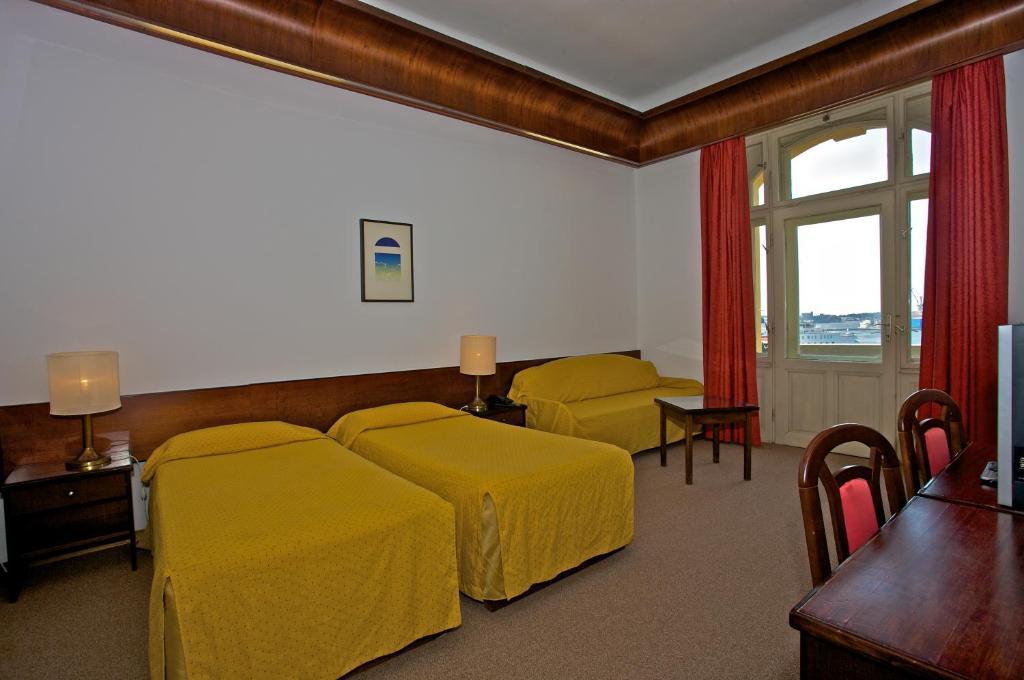 Riviera Penzion 2*