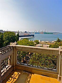 Guest house Riviera