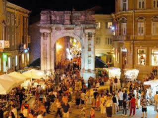 Guest house Riviera Pula